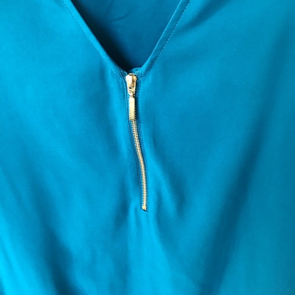 Express zipper blouse - Picture 3 of 8